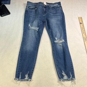 Judy Blue Ripped Ankle Jeans in Classic Blue